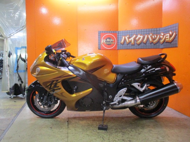 反対側もこの通り状態グッド！！大型ビギナーでも安心の純正フルノーマル車両！通販も勿論大歓迎ですよ！！